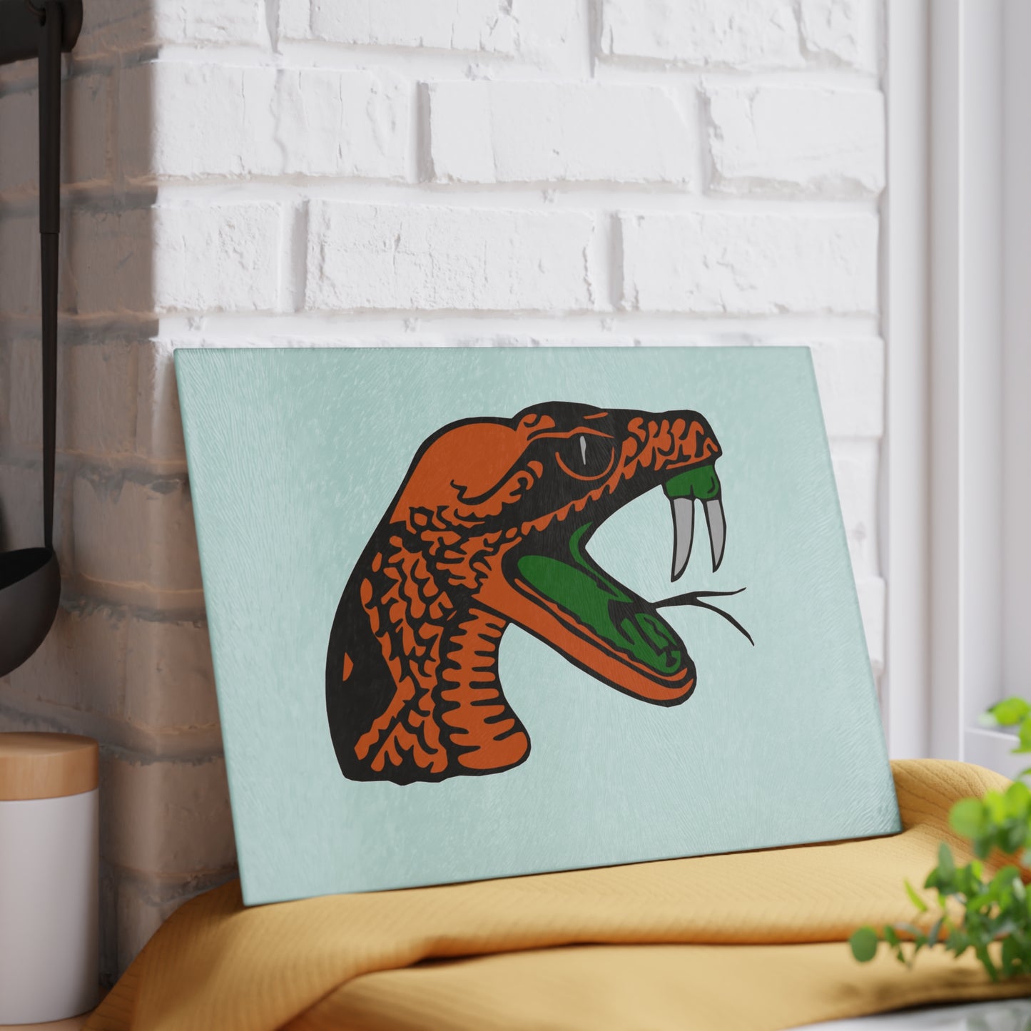 FAMU "Strike & Slice" Glass Cutting Board